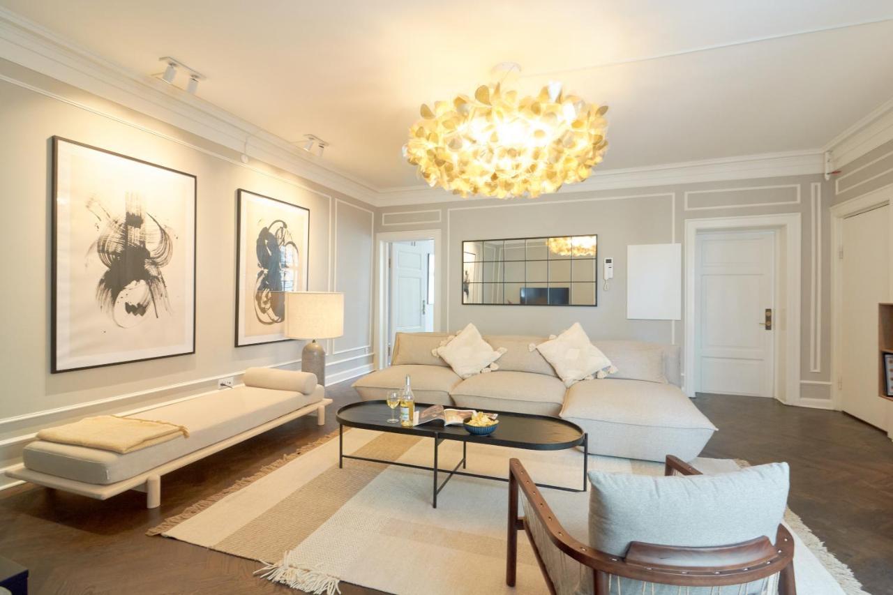 Stylish Spacious Apartment W 3Br In Copenhagen City Exteriör bild