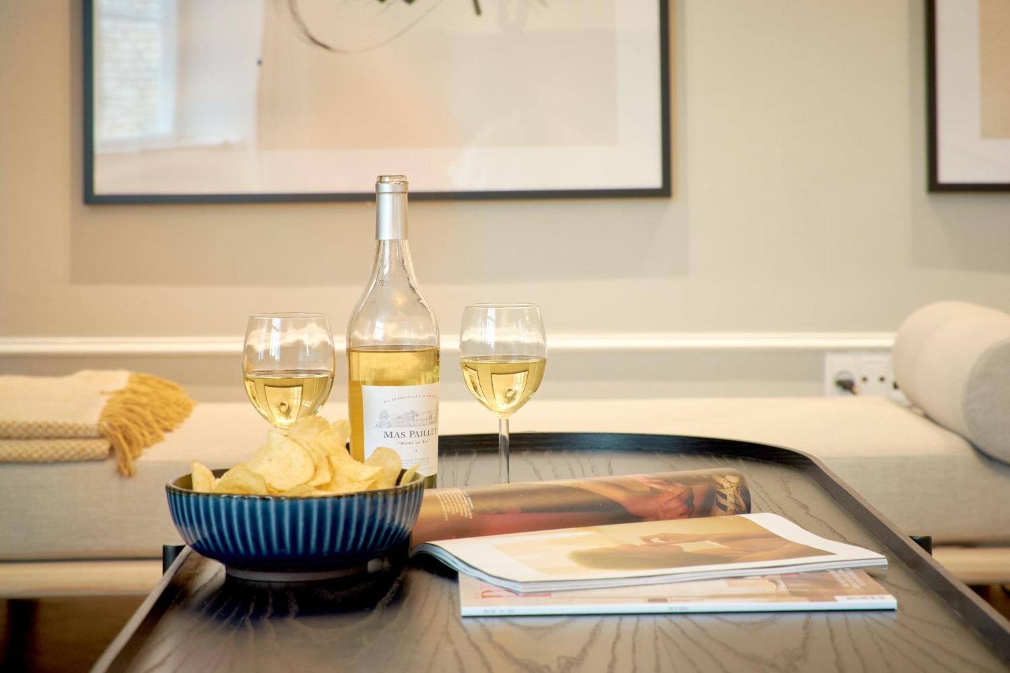 Stylish Spacious Apartment W 3Br In Copenhagen City Exteriör bild